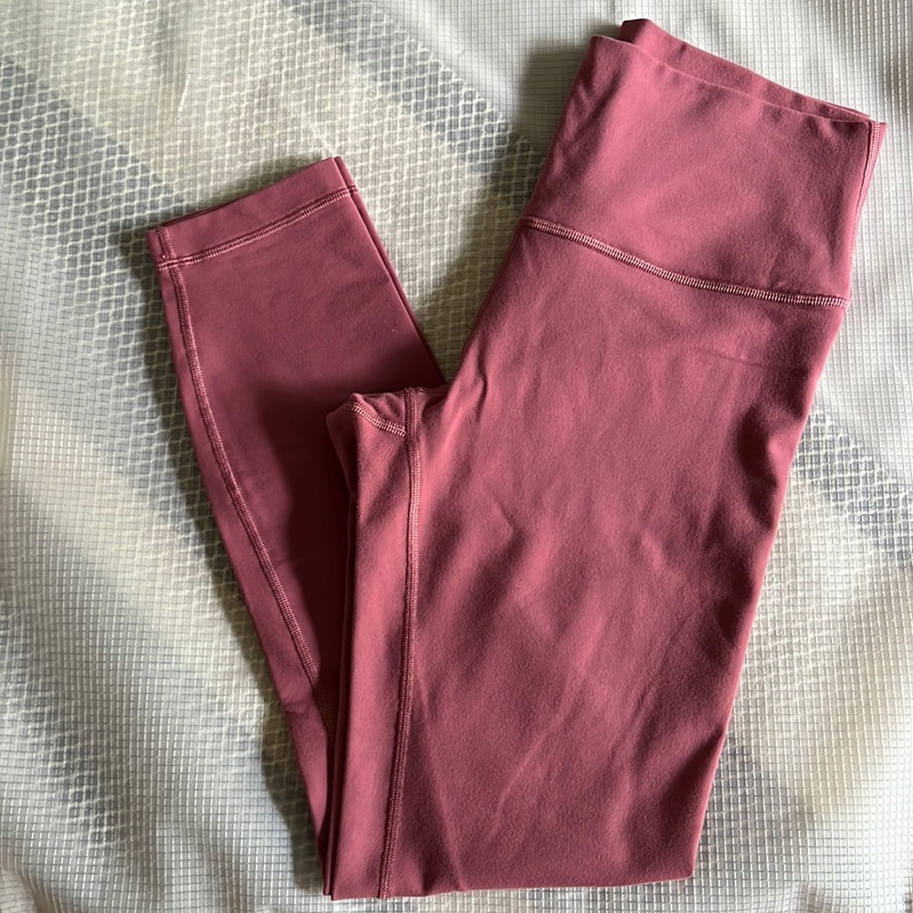 Lululemon Align NWO tags